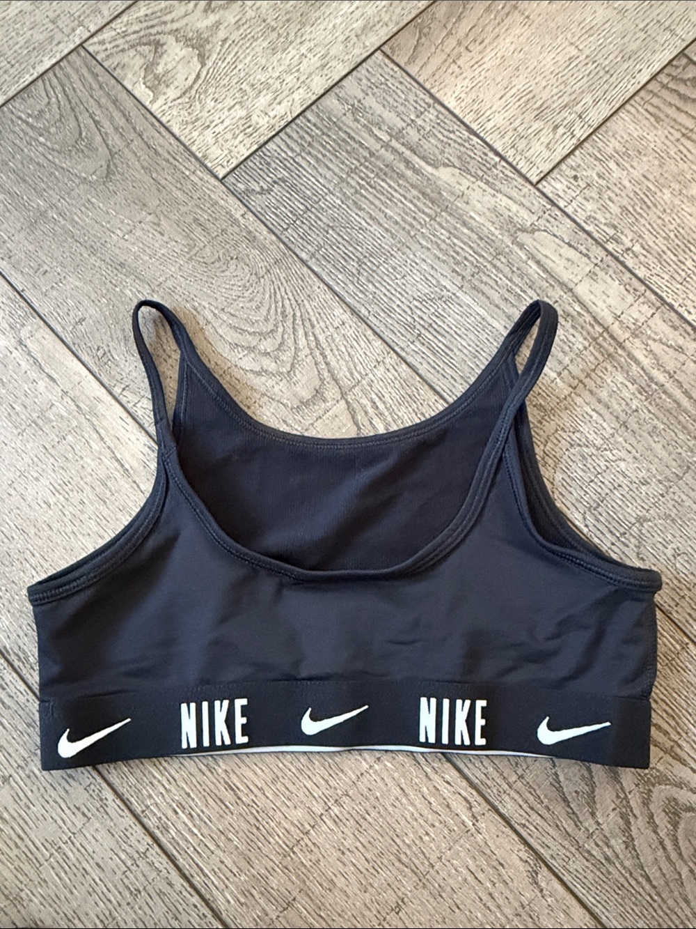 Nike Black Girls Crop Sports Bra and Performance Shorts - Picture 3 of 3